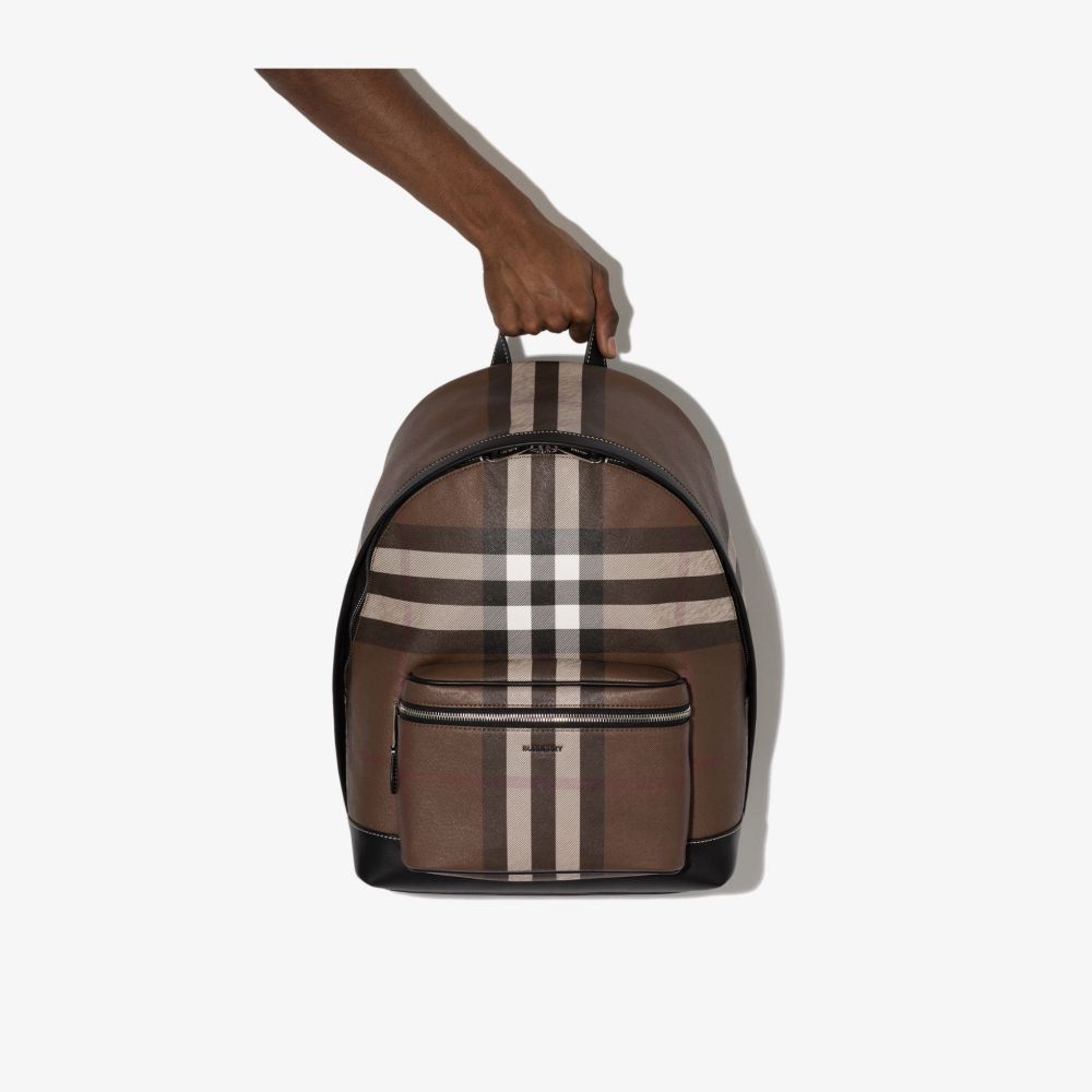 BURBERRY photo