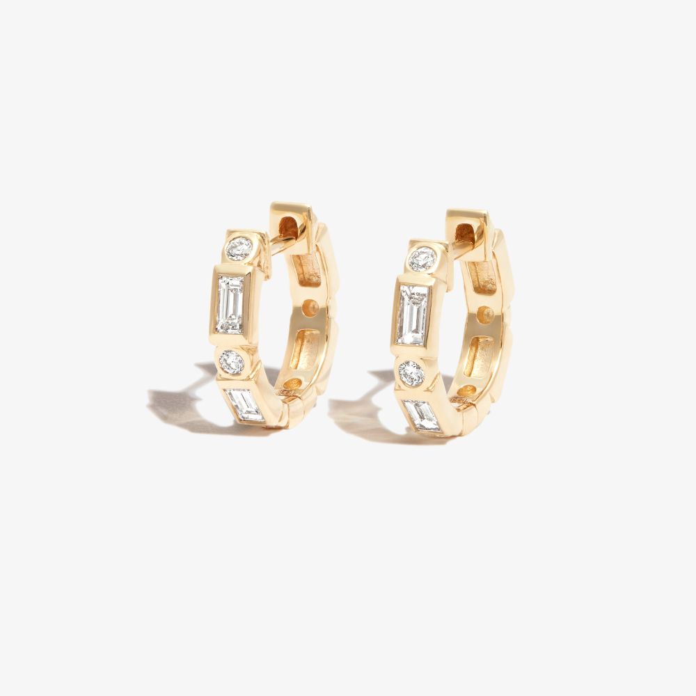 Sydney Evan 14k Yellow Gold Diamond Huggie Hoop Earrings In Gold
