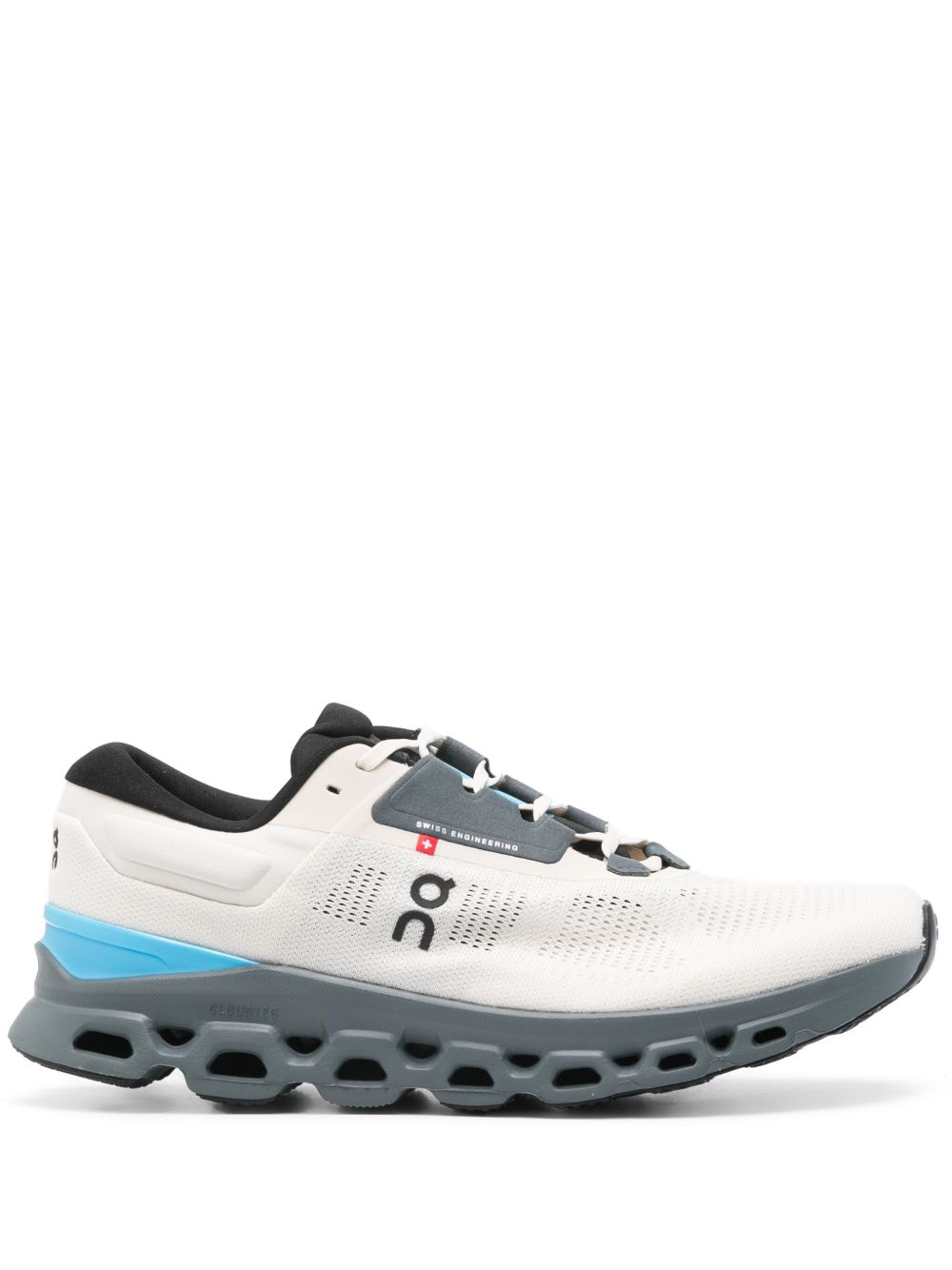 Cloudstratus 3 Sneakers