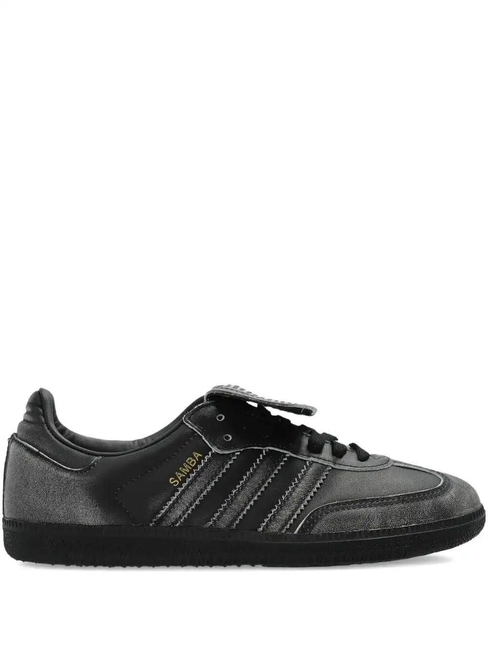 Samba Sneakers